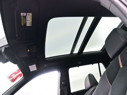 Used 2025 Toyota Grand Highlander MAX Platinum image 19