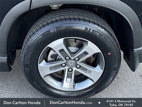 Used 2025 Honda Pilot EX-L image 33