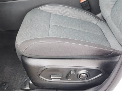 Used 2026 Jeep Cherokee Laredo AWD/4WD image 24