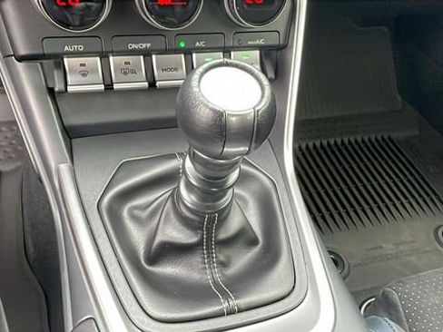 Used 2024 Toyota GR86 Premium RWD image 16