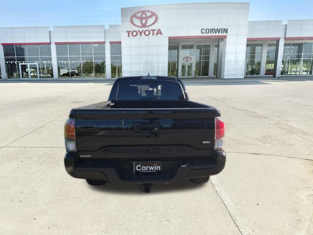 Used 2023 Toyota Tacoma TRD Sport w/ TRD Premium Sport Package AWD/4WD image 38