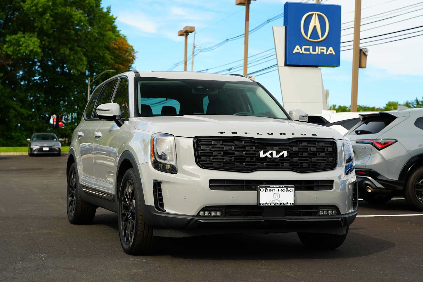 Used 2022 Kia Telluride SX w/ SX Prestige Package AWD/4WD image 1
