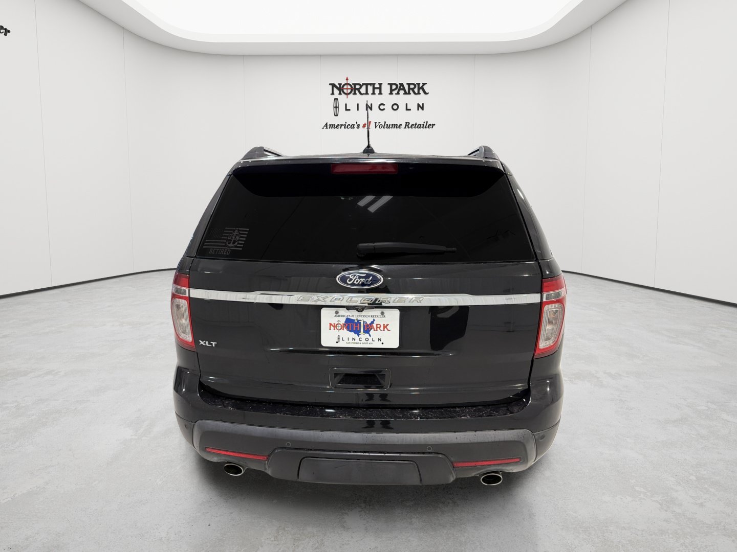 Used 2013 Ford Explorer XLT FWD image 4