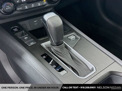 New 2026 Nissan Kicks SV w/ SV Premium Package FWD image 16