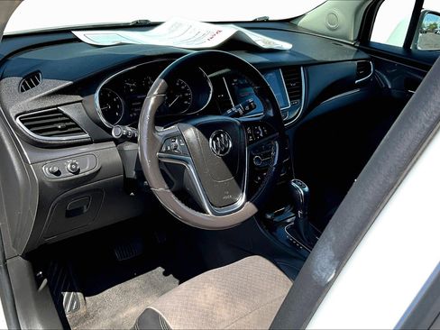 Used 2020 Buick Encore Preferred w/ Safety Package image 12