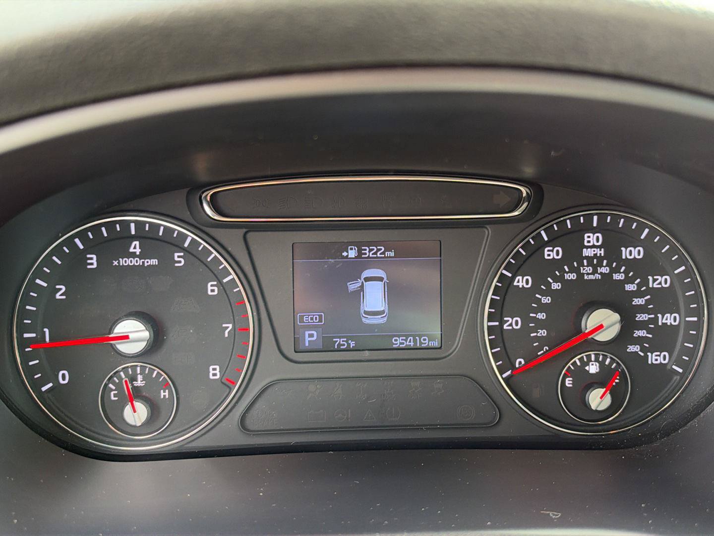 Used 2020 Kia Sorento LX FWD image 19