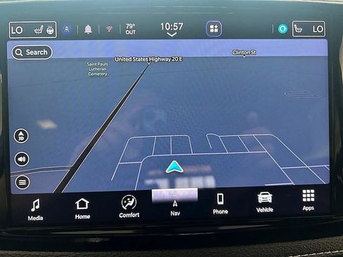 Used 2025 Chrysler Pacifica Limited FWD image 17