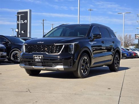 New 2026 Kia Sorento S image 2
