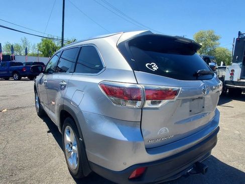Used 2015 Toyota Highlander Limited AWD/4WD image 3