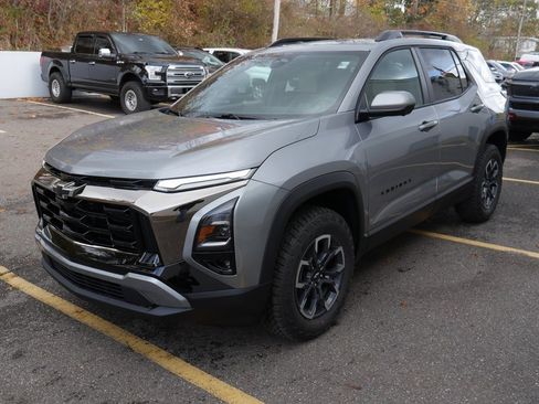 New 2026 Chevrolet Equinox ACTIV image 4