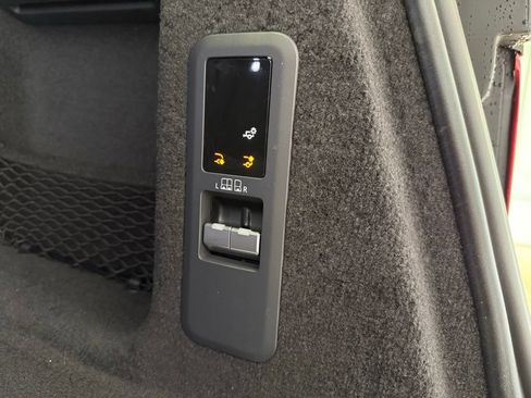 New 2025 Land Rover Range Rover Sport Dynamic SE AWD/4WD image 12