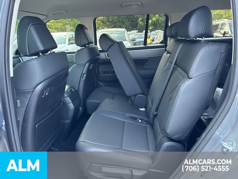 Used 2026 Hyundai Santa Fe SEL FWD image 12