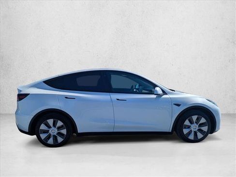 Used 2021 Tesla Model Y Long Range AWD/4WD image 4