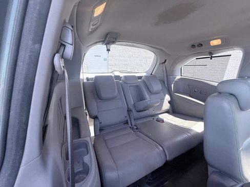 Used 2013 Honda Odyssey Touring image 13