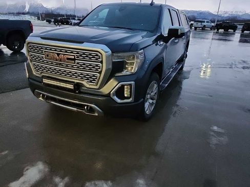 Used 2021 GMC Sierra 1500 Denali w/ Technology Package image 1