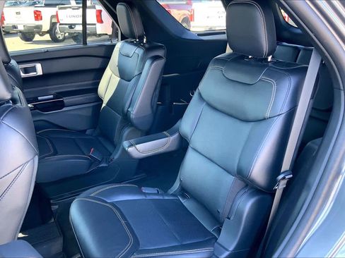 Certified 2023 Ford Explorer ST w/ Equipment Group 401A image 19