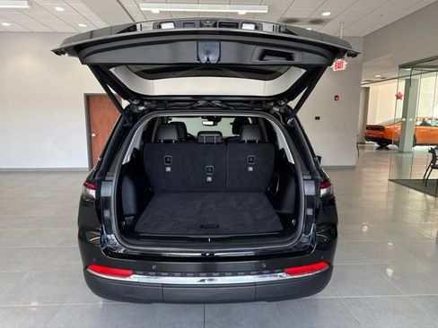 Used 2022 Jeep Grand Cherokee Limited AWD/4WD image 47
