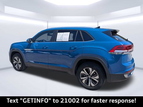 Used 2025 Volkswagen Atlas Cross Sport SE FWD image 5
