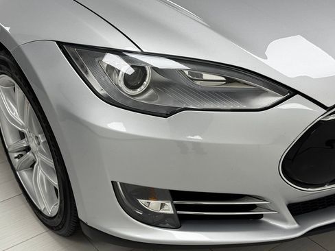 Used 2013 Tesla Model S image 31