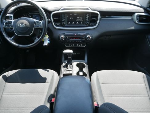 Used 2020 Kia Sorento LX w/ LX I4 Convenience Package AWD/4WD image 10