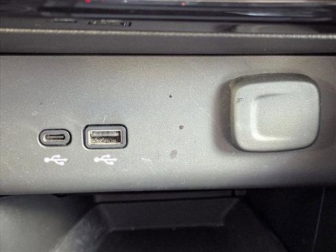 Used 2025 Buick Encore GX Sport Touring w/ Comfort Package image 15