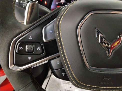 Used 2020 Chevrolet Corvette Stingray Premium Cpe w/ 3LT image 14