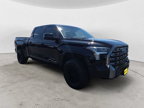 Used 2024 Toyota Tundra Platinum AWD/4WD image 3