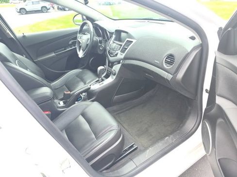 Used 2014 Chevrolet Cruze LT FWD image 11