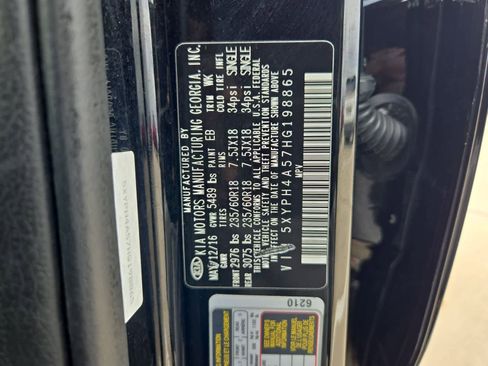 Used 2017 Kia Sorento EX image 32