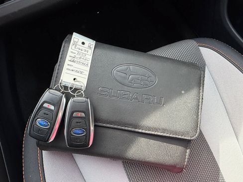 Used 2023 Subaru Crosstrek 2.0i Premium AWD/4WD image 22