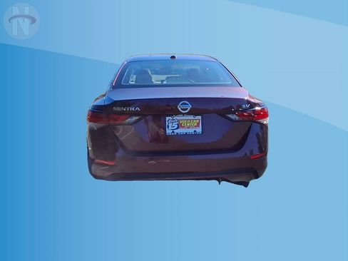 Used 2022 Nissan Sentra SV w/ SV Premium Package FWD image 7
