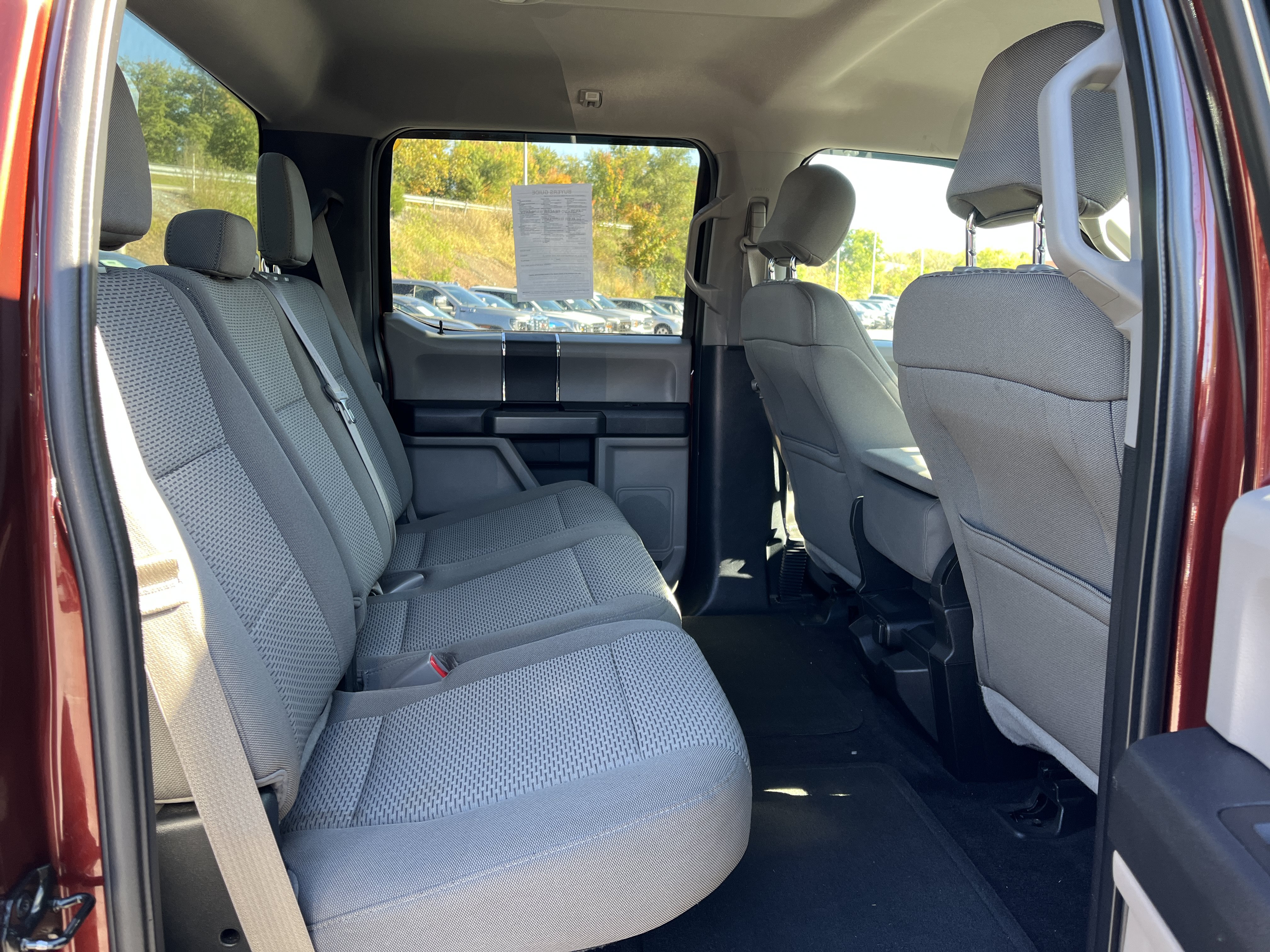 Used 2017 Ford F150 XLT AWD/4WD image 7