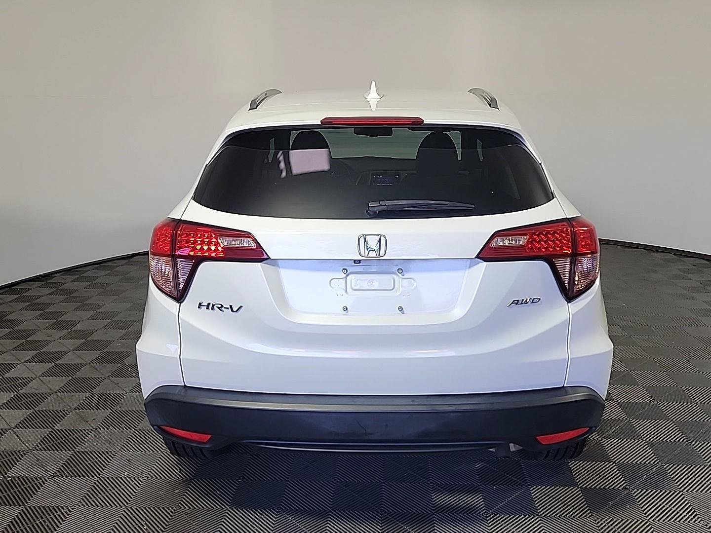 Certified 2017 Honda HR-V EX-L image 5