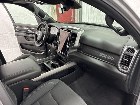 Certified 2025 RAM 1500 Big Horn AWD/4WD image 20