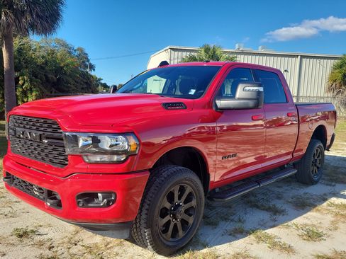 Used 2024 RAM 2500 Big Horn w/ Night Edition image 2