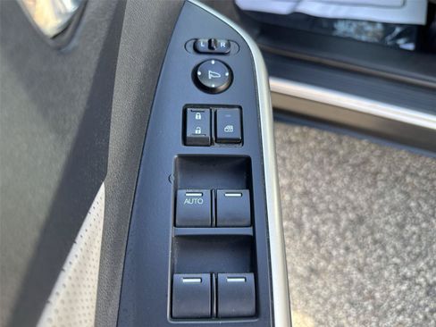Used 2016 Honda CR-V EX-L image 12
