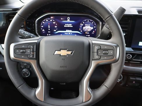 New 2026 Chevrolet Silverado 1500 LT w/ All Star Edition Plus image 7