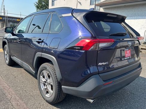 Certified 2025 Toyota RAV4 XLE AWD/4WD image 7
