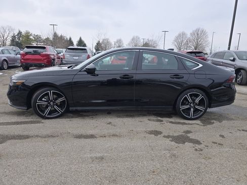Used 2023 Honda Accord Sport image 15
