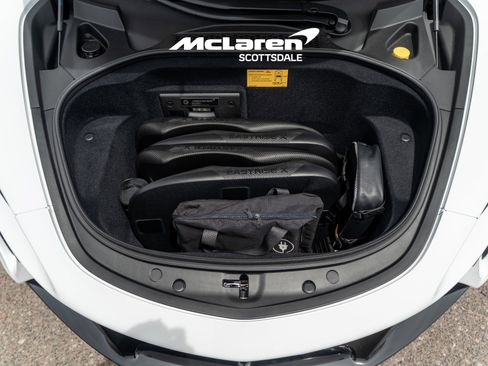 New 2026 McLaren Artura RWD image 27