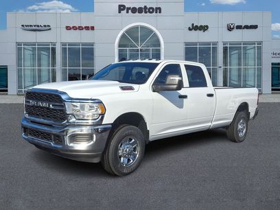 New 2024 RAM 2500 Tradesman w/ Chrome Appearance Group