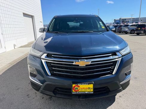 Used 2023 Chevrolet Traverse LT FWD image 9