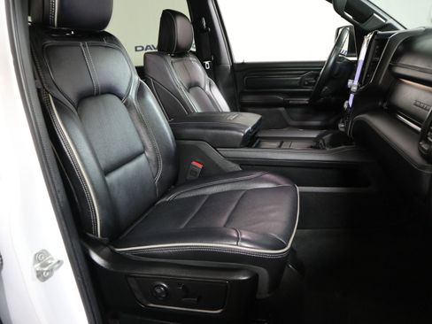 Used 2024 RAM 1500 Limited w/ Body Color Bumper Group image 18