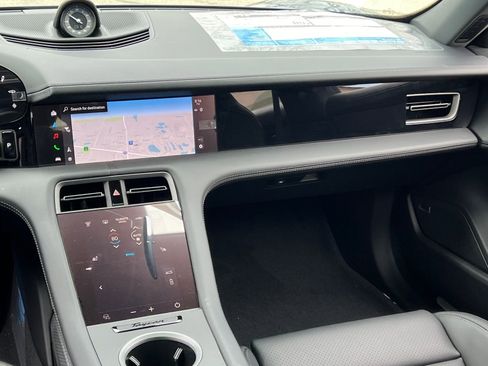 New 2026 Porsche Taycan 4S AWD/4WD image 26