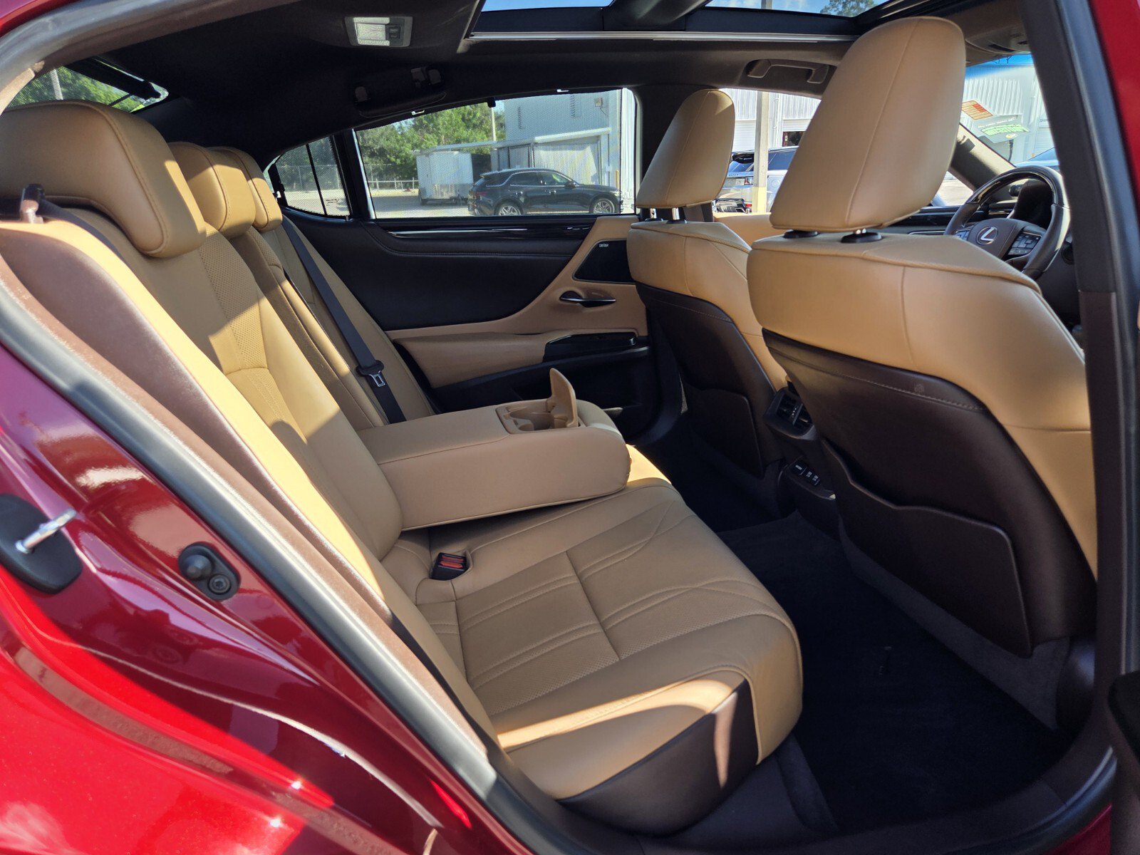 Used 2021 Lexus ES 350 w/ Ultra Luxury Package FWD image 16