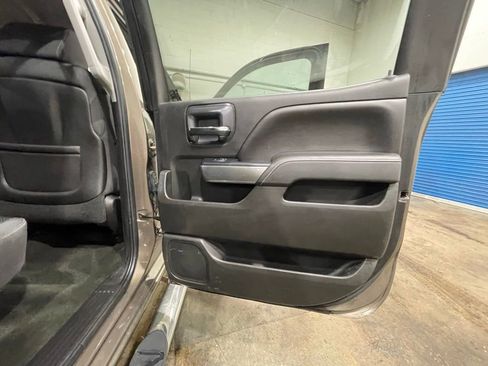 Used 2015 Chevrolet Silverado 2500 LT w/ LT Convenience Package image 12
