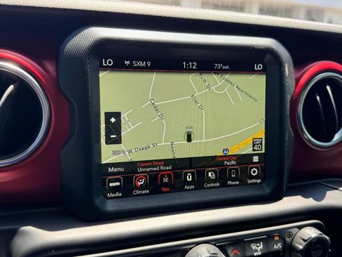 Used 2021 Jeep Wrangler Unlimited Rubicon w/ Dual Top Group AWD/4WD image 23