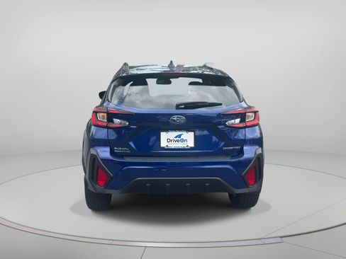 Used 2024 Subaru Crosstrek 2.0i Premium AWD/4WD image 5