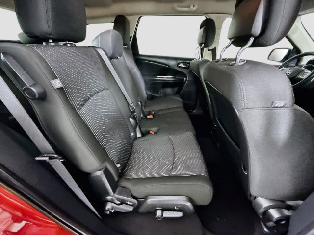 Used 2020 Dodge Journey SE w/ SE Popular Equipment Group FWD image 26