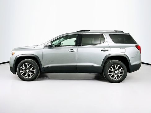 Used 2023 GMC Acadia SLE w/ Driver Convenience Package image 4